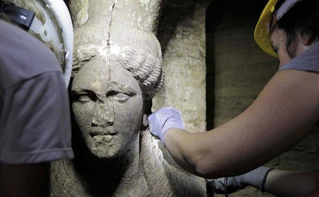 Αμφίπολη: Στο επίκεντρο του καναδικού Τύπου οι Καρυάτιδες