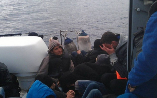 Σάμος Εντοπισμός και διάσωση 23 παράνομων μεταναστών