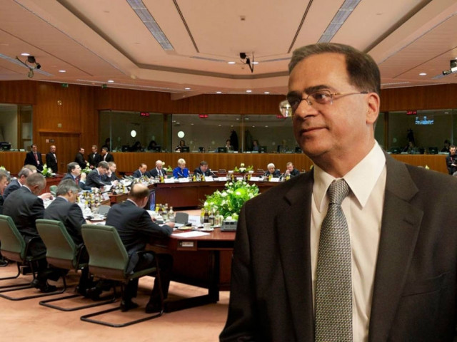 Με άδειες αποσκευές γύρισε ο Χαρδούβελης από το Eurogroup