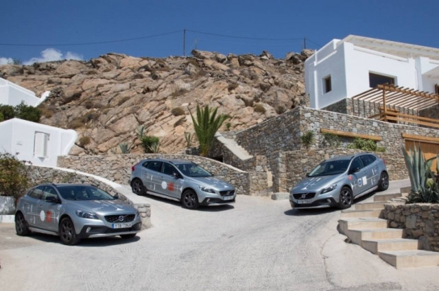Η Volvo και τα Holmes Place στη Μύκονο