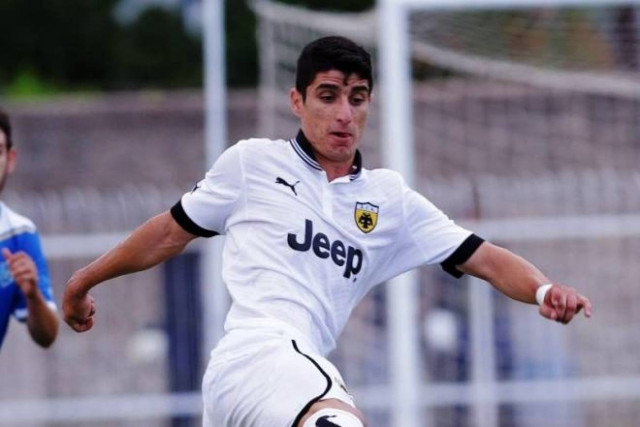 Μάνταλος: «Τίτλους με την ΑΕΚ»