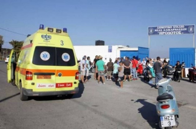 The unlucky fan of Ethnikos fights for his life