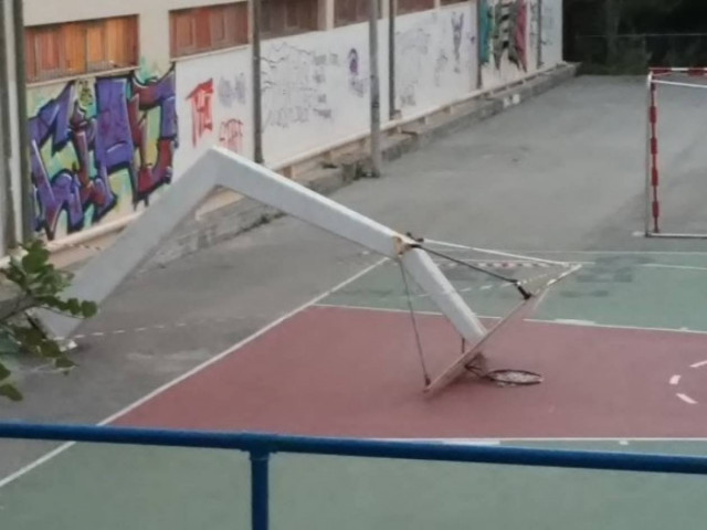 Παραλίγο τραγωδία με μαθητές στον Άλιμο