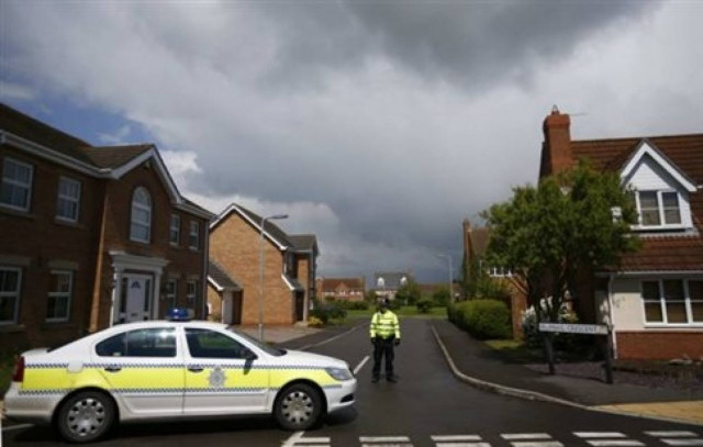 Απίστευτο: 80χρονη... πλάκωσε στο ξύλο επίδοξο ληστή