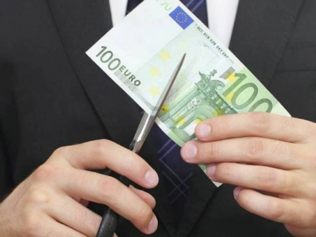 Έρχεται η «σφαγή» του 13ου και 14ου μισθού...