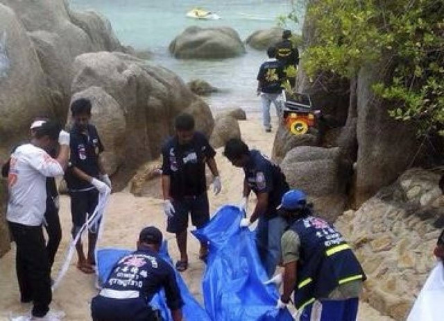 Thailand: 2 British tourists found murdered on the beach