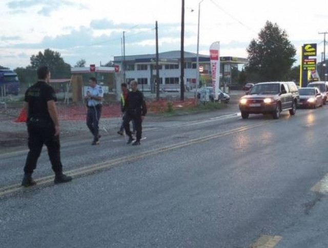 Σοβαρό τροχαίο στα Τρίκαλα - Σώθηκαν από θαύμα