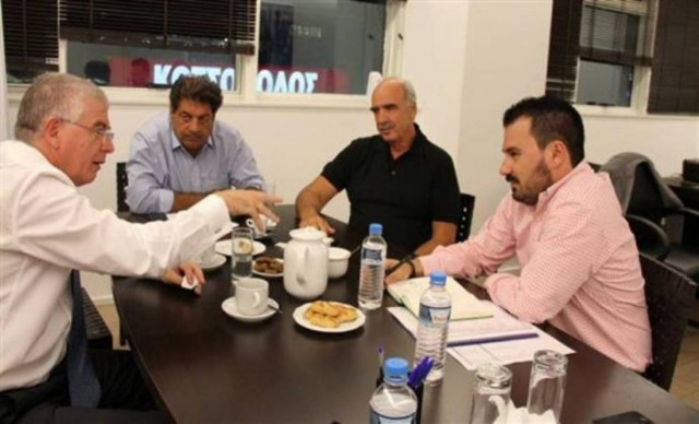 Πυρετός διεργασιών για τα 40 χρόνια της ΝΔ