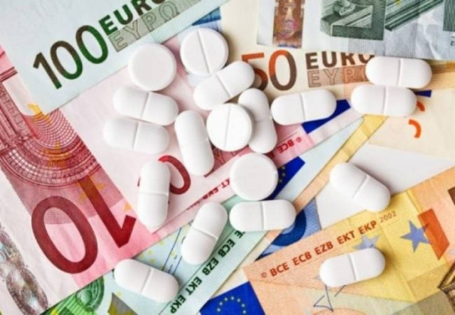 SFEE: Clawback & Rebate is the definition of mismanagement and failure