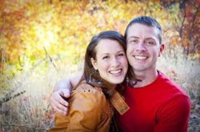 Διαγνώστηκε με καρκίνο αλλά γέννησε το έκτο της παιδί (pics)