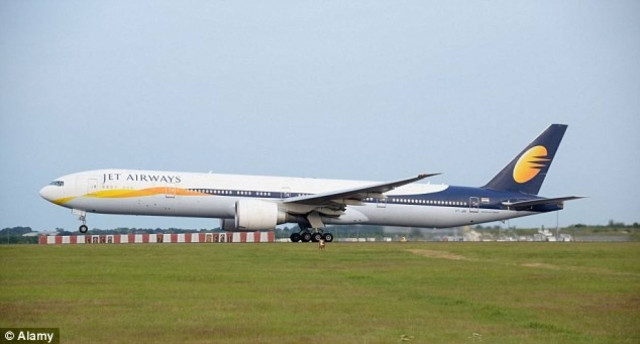 Πιλότος αποκοιμήθηκε εν ώρα πτήσης ενώ η συγκυβερνήτης... έπαιζε!