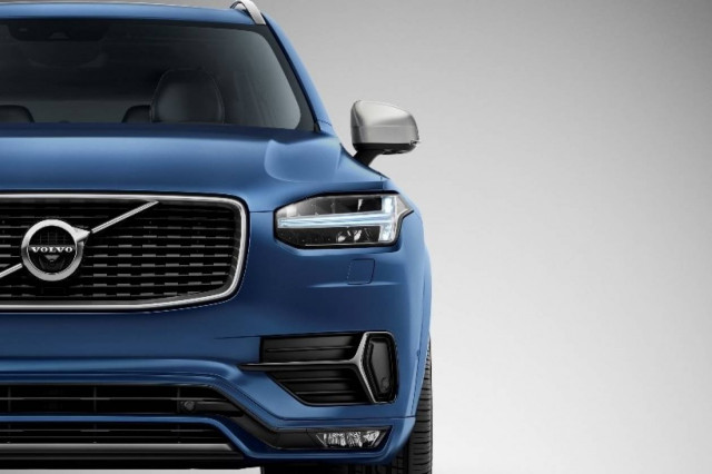 Volvo: Νέο XC90 R-Design