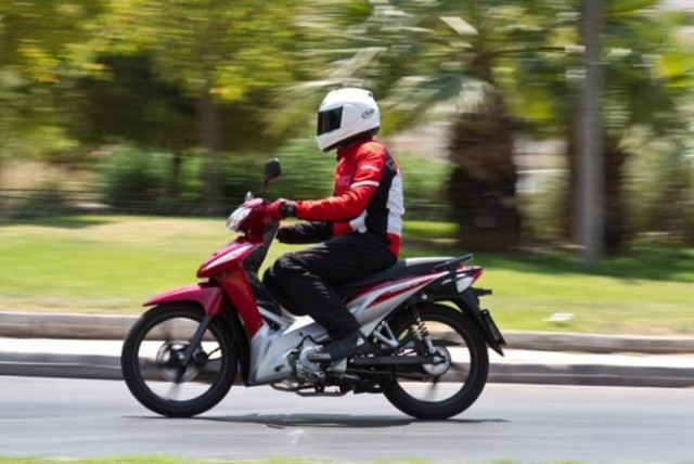 Honda Wave 110: Δώρο βαλιτσάκι 26lt. και δωρεάν τέλη κυκλοφορίας