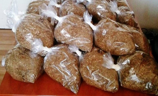 Δύο άτομα συνελήφθησαν με 146 κιλά λαθραίου καπνού