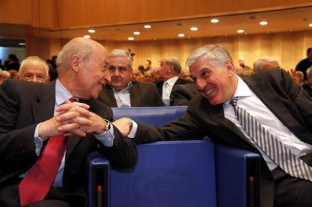 «Το 'ριξε» στη συγγραφή και ο Γιάννος Παπαντωνίου...