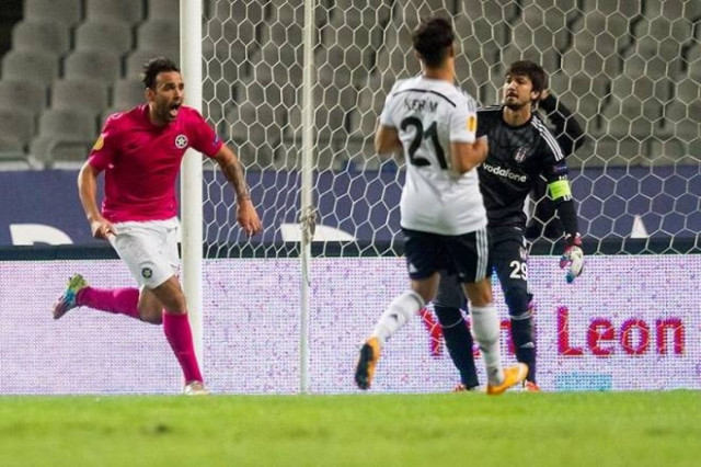 Πάρα: «Το βήμα παραπάνω στην Ευρώπη»