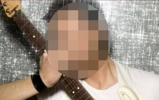 Γνωστός τραγουδιστής αποκαλύπτει: «Καμία επαφή με τον πατέρα μου»