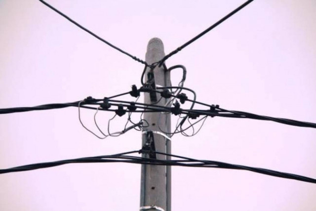 Child out of danger after electrocution at public square in Patras