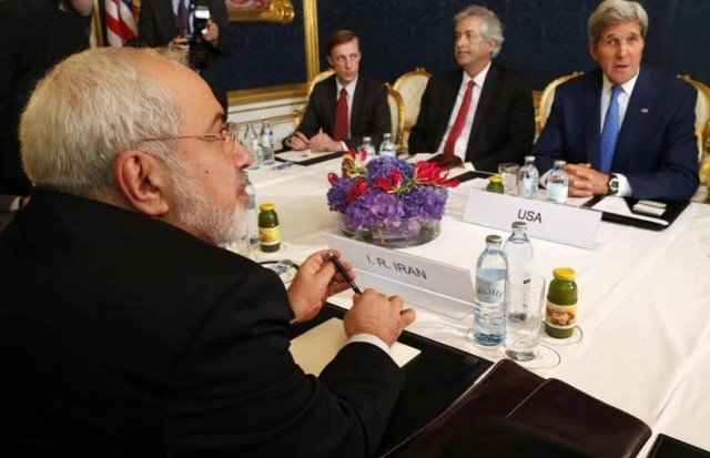 Συνάντηση Κέρι - Σαρίφ με αντικείμενο την αντιμετώπιση του Ισλαμικού Κράτους