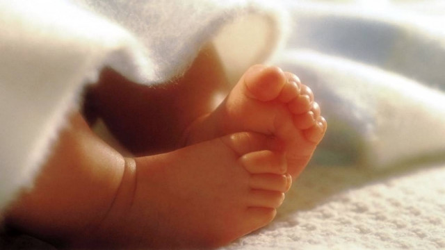 Συλλήψεις για εμπορία βρεφών στα Τρίκαλα