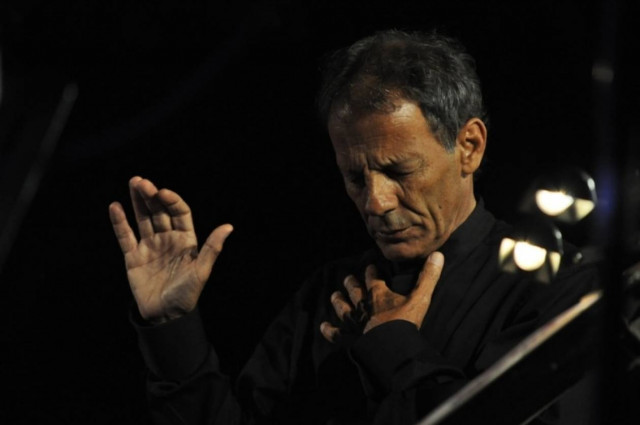 «Μάνα μου Ελλάς»: Συναυλία του Ξαρχάκου στο Ηρώδειο