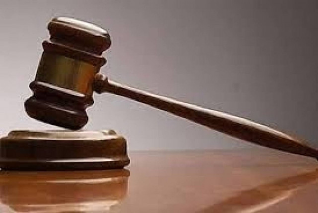 Οκτώ μήνες φυλάκιση σε αστυνομικό ΜΑΤ που χτύπησε φωτορεπόρτερ