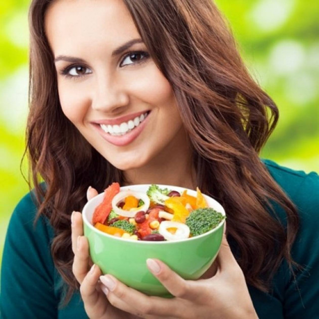 Αντικαρκινική δράση: Οι 5 τροφές που θωρακίζουν τον οργανισμό σας