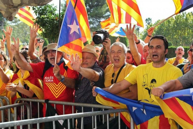Ισπανία: Παράνομο το δημοψήφισμα για την ανεξαρτησία της Καταλονίας