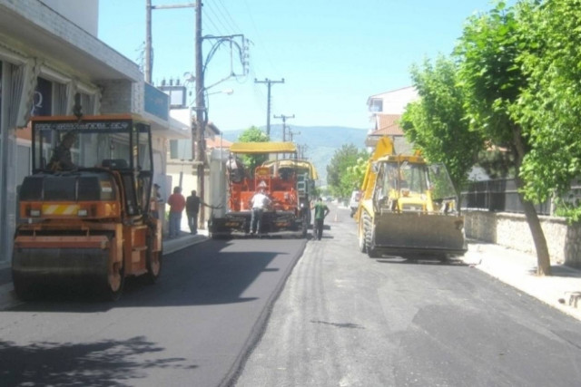 Χανιά: Ξεκινούν οι εργασίες αποκατάστασης της ασφάλτου στον οικισμό Καλυβών
