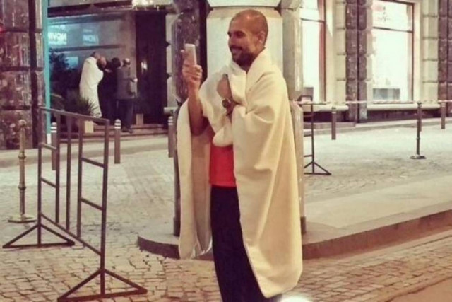 Μπάγερν Μονάχου: Με κουβέρτες στους δρόμους της Μόσχας! (photos)