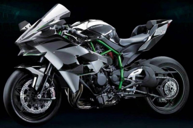 Kawasaki Ninja H2 – H2R 2015: Δύο παραλλαγές στο ίδιο θέμα