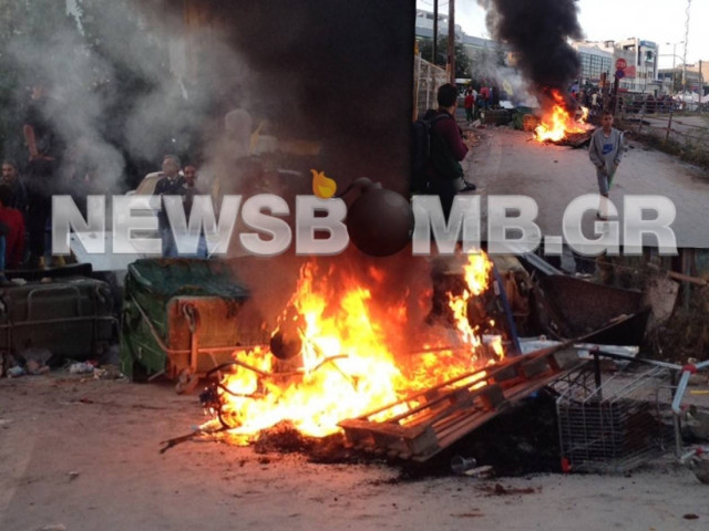 Επεισοδιακή εκκένωση καταυλισμού Ρομά στο Χαλάνδρι (vid)