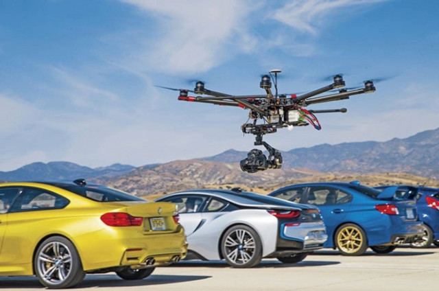 Επική κόντρα ανάμεσα σε 10 από τα κορυφαία sports cars (Video)