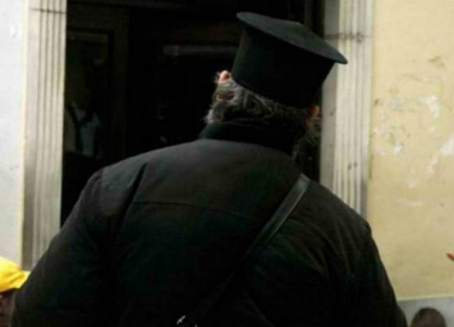 Φθιώτιδα: Η απάντηση του Αρχιμανδρίτη για το επεισόδιο στην εθνική οδό (vid)