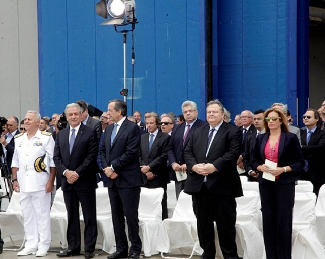 Ο Βενιζέλος έλυσε και το θέμα με τα υποβρύχια;