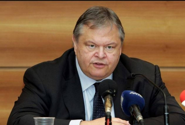 Βενιζέλος: Θα μιλήσω ως πρόεδρος του ΠΑΣΟΚ, όχι ως αντικαταστάτης