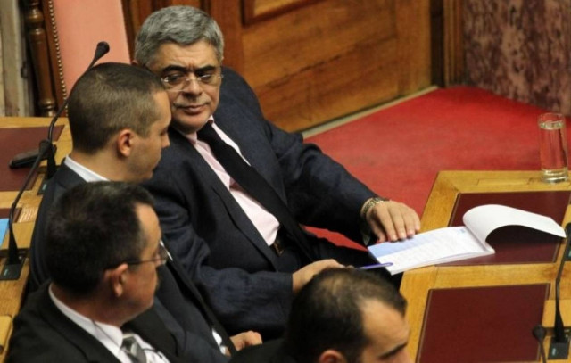 Χρυσή Αυγή: Το παρακράτος Σαμαρά καταλύει το Σύνταγμα