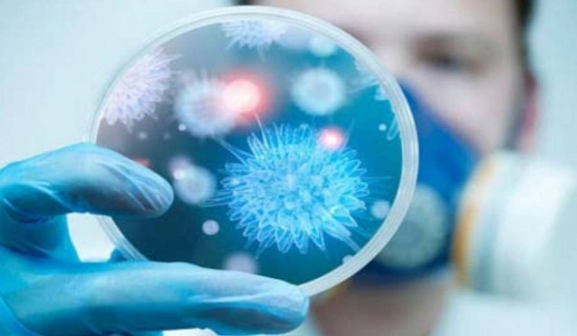 Έμπολα-Ισπανία: Αρνητικά τα αποτελέσματα των εξετάσεων για δυο ασθενείς