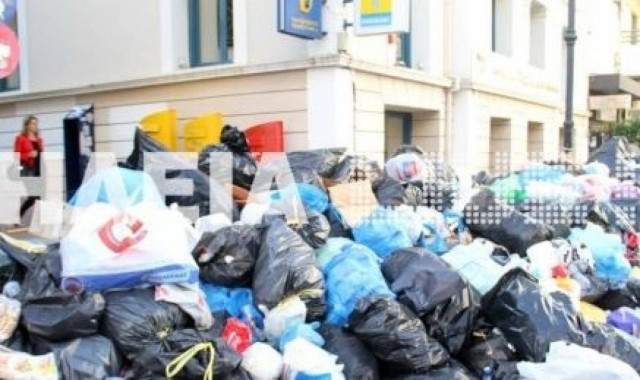 Πύργος: Έκλεισαν τα ΕΛΤΑ επειδή βρήκαν σκουλήκια-Εξαγριωμένοι οι πολίτες