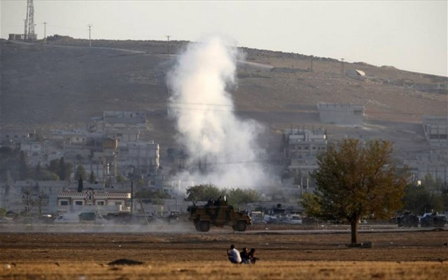 Συνεχίστηκαν οι αεροπορικές επιδρομές του διεθνούς συνασπισμού στο Κομπάνι