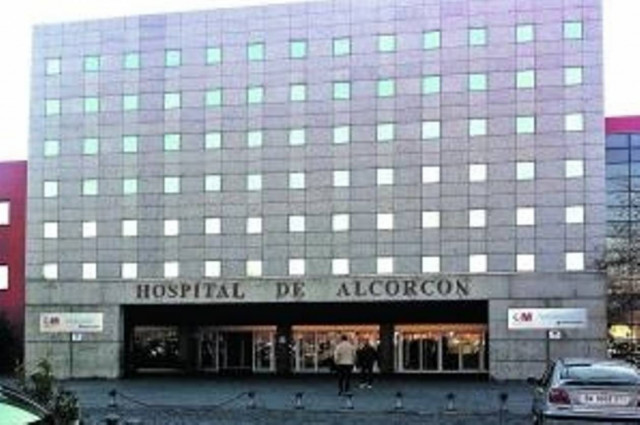 Έμπολα - Ισπανία: Συγκλονιστικές καταγγελίες του γιατρού που περιέθαλψε τη νοσοκόμα!