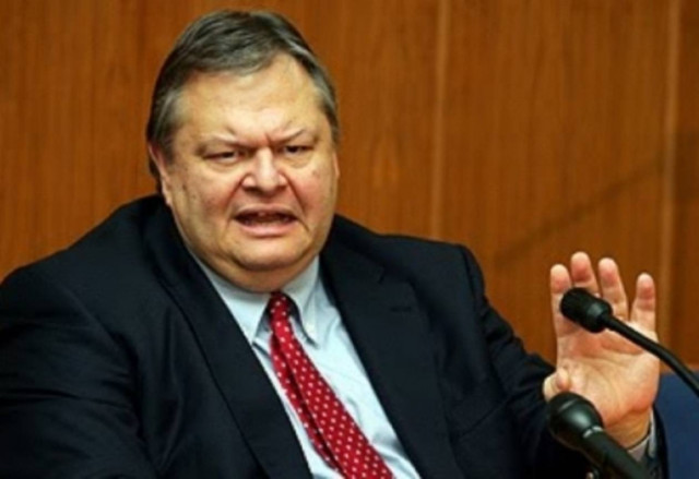 Ριζοσπαστική λύση για τα «κόκκινα» δάνεια υποσχέθηκε ο Βενιζέλος