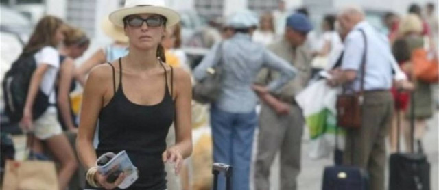 Καλαμάτα, Μύκονος και Αθήνα σπάνε τα ρεκόρ στις αφίξεις