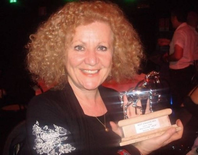 Νάντια Τας: Η Ελληνίδα σκηνοθέτης που τιμήθηκε για την προσφορά της!