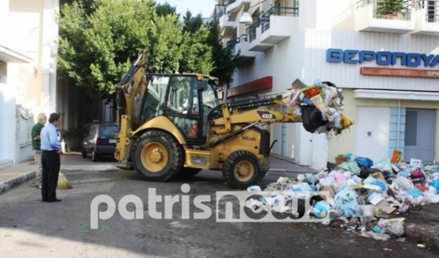 Πύργος: Ξεκίνησε η αποκομιδή των σκουπιδιών