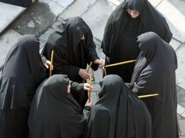 Δράμα: Ντύθηκαν μοναχές και εξαπατούσαν πιστούς στη Προσοτσάνη