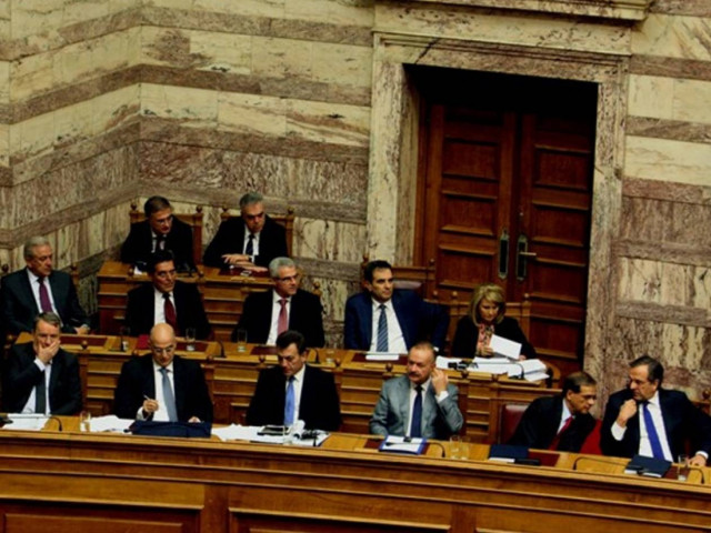 «Μόνο 165 έχει η κυβέρνηση για την εκλογή Προέδρου»