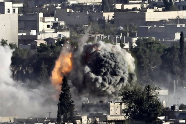 Κομπάνι: Ενισχύει τις θέσεις του το Ισλαμικό Κράτος (vids)