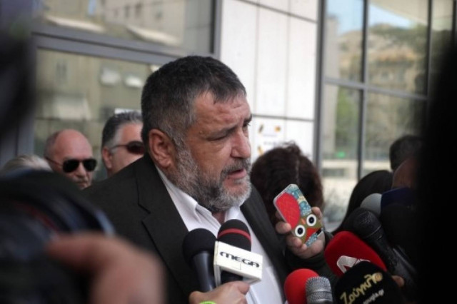 Βουλευτής Χρυσής Αυγής: Πώς να ζήσεις με 3.500 ευρώ το μήνα;