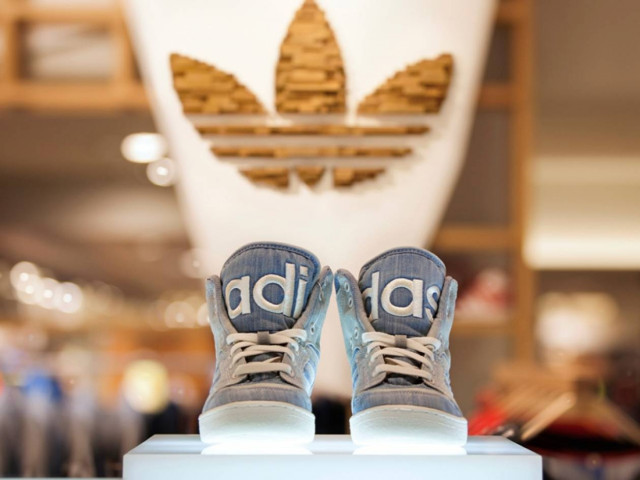 Σου αρέσουν τα Adidas; Καιρός να θυμηθείς τα παιδικά σου χρόνια